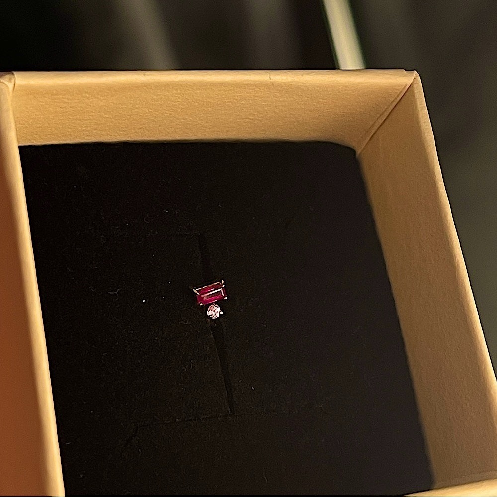 🌺STONE AND STRAND 10k Solid Gold Pink Stud Piercing - Picture 2 of 6